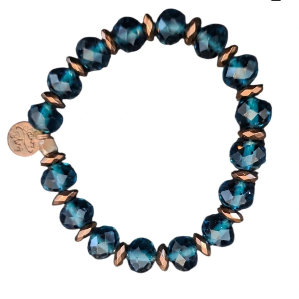 Savvy Bling Beaded Bracelet Blue Green and Rose Gold Gift Bag Included NWOT - Picture 4 of 5